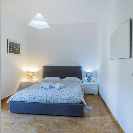 Casa Lella Con Giardino E Parcheggio Privato *