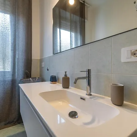 Casa Lella Con Giardino E Parcheggio Privato Apartmán Finale Ligure