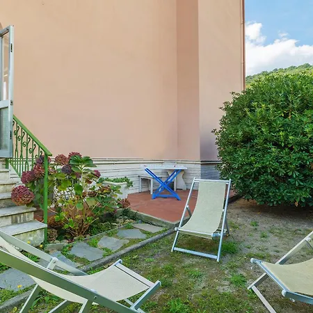 Casa Lella Con Giardino E Parcheggio Privato Finale Ligure