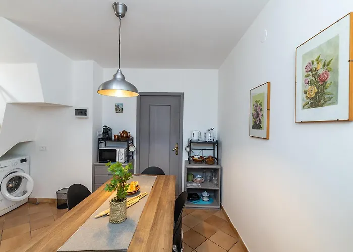 Casa Lella Con Giardino E Parcheggio Privato Apartment