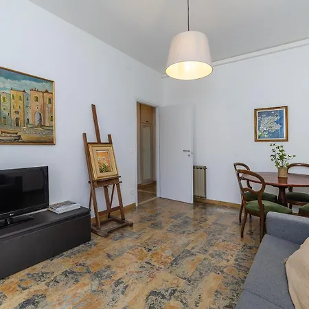 Casa Lella Con Giardino E Parcheggio Privato Lägenhet