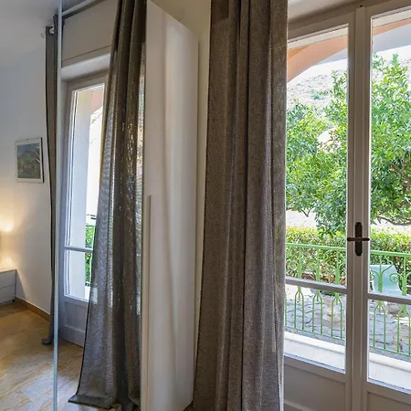 Casa Lella Con Giardino E Parcheggio Privato Finale Ligure