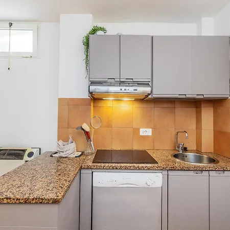 Casa Lella Con Giardino E Parcheggio Privato