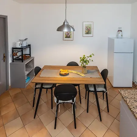 Casa Lella Con Giardino E Parcheggio Privato Lägenhet *